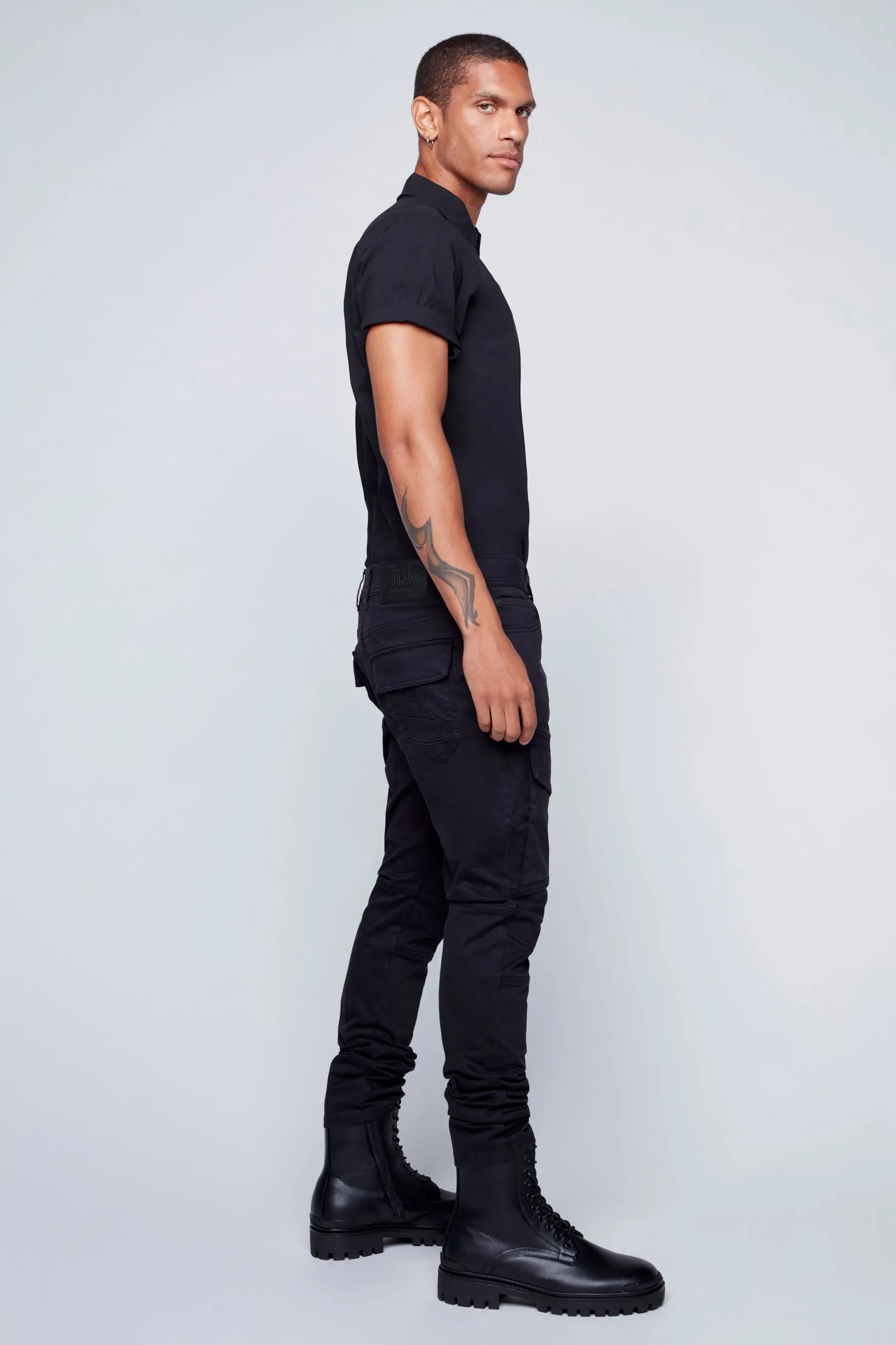 DELUXE Straight Fit Cargo Jeans - BLACK